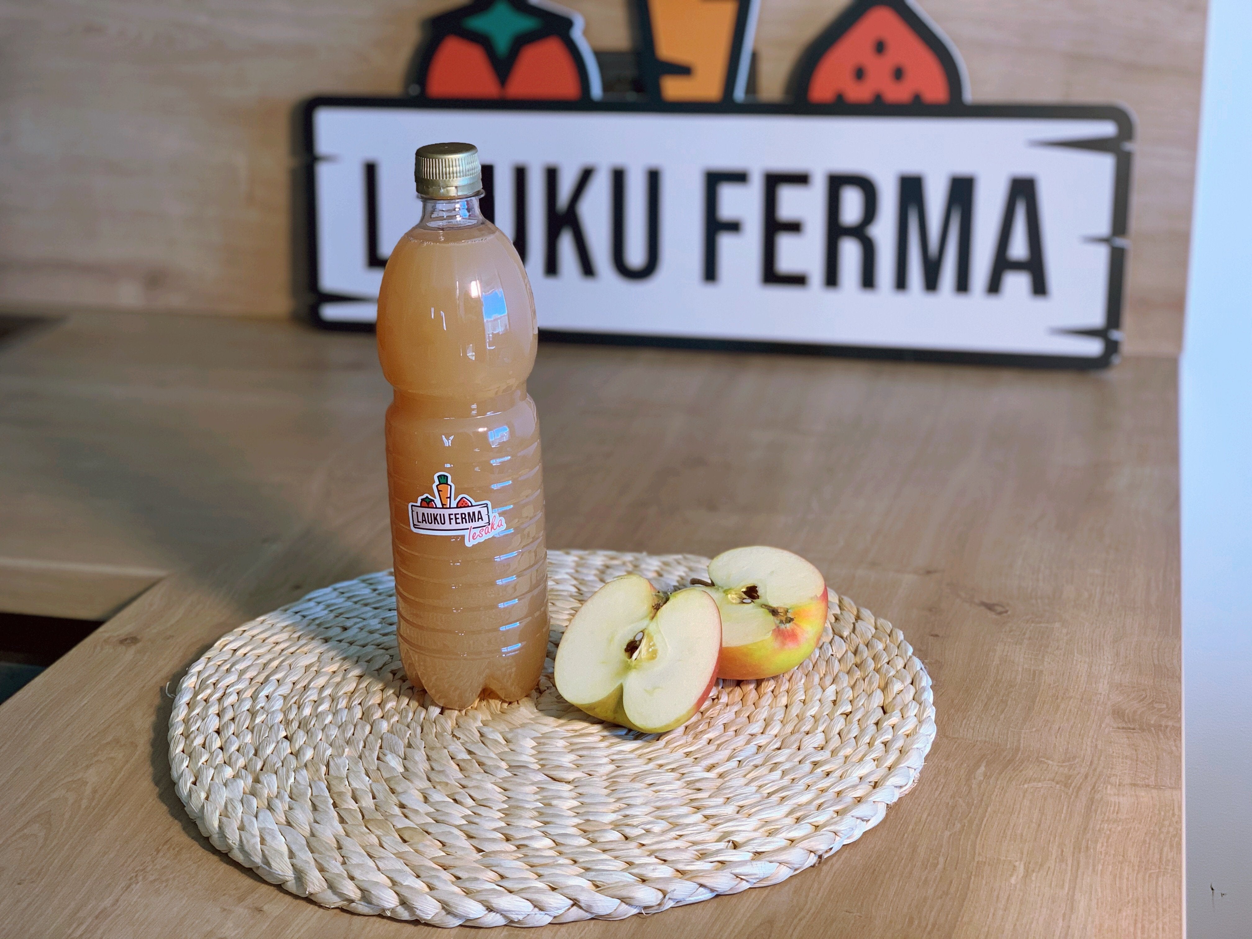 Ābolu sula - Lauku Ferma