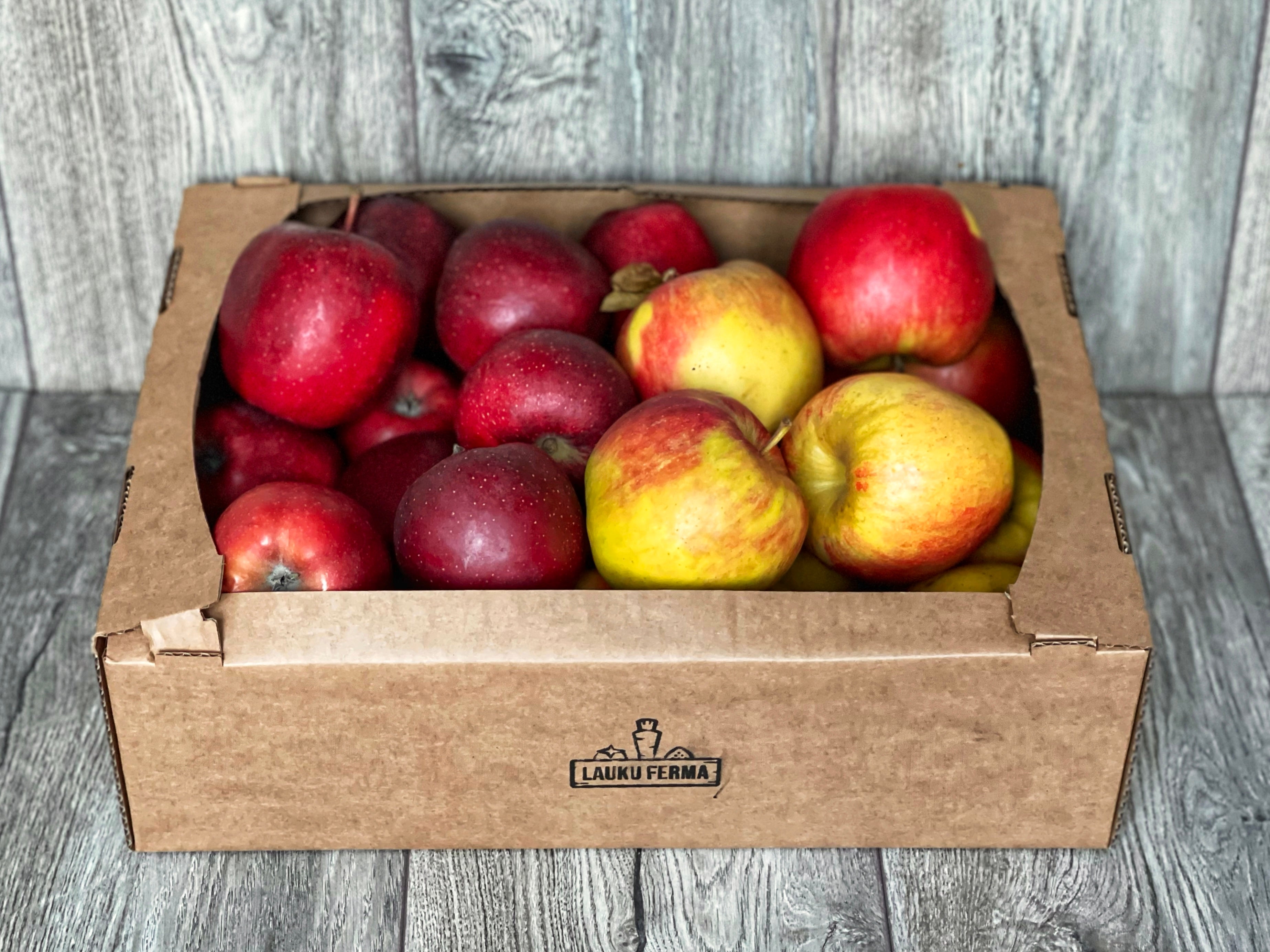 APPLE BOX